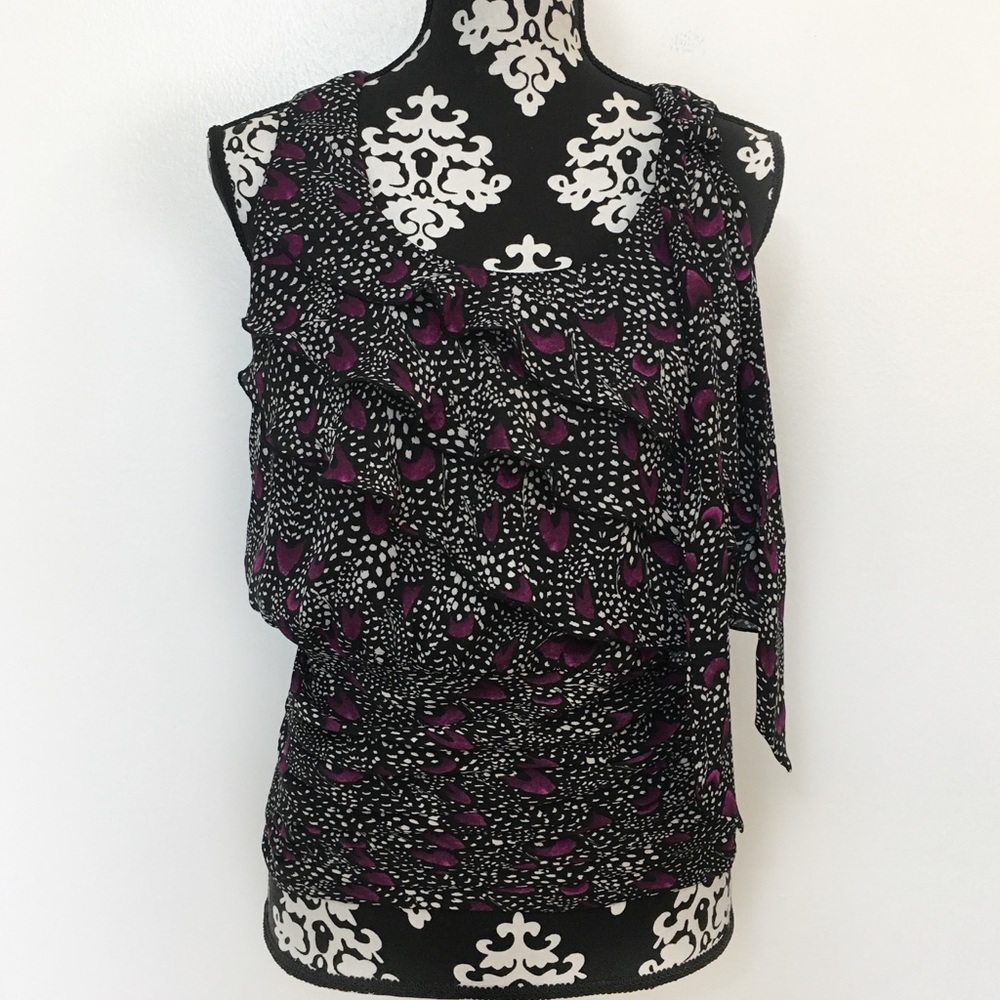 White House Black Market Sleeveless Top